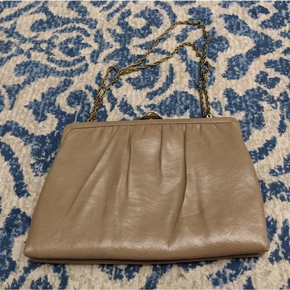 Mardane vintage purse with built in mirror
